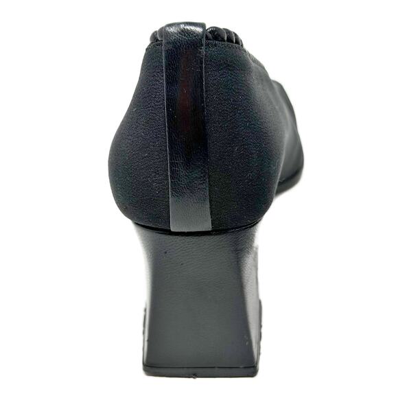 Vintage Stuart Weitzman Square Toe 2" Flared Block Heel Pumps Womens 6.5 N Black - Picture 10 of 16